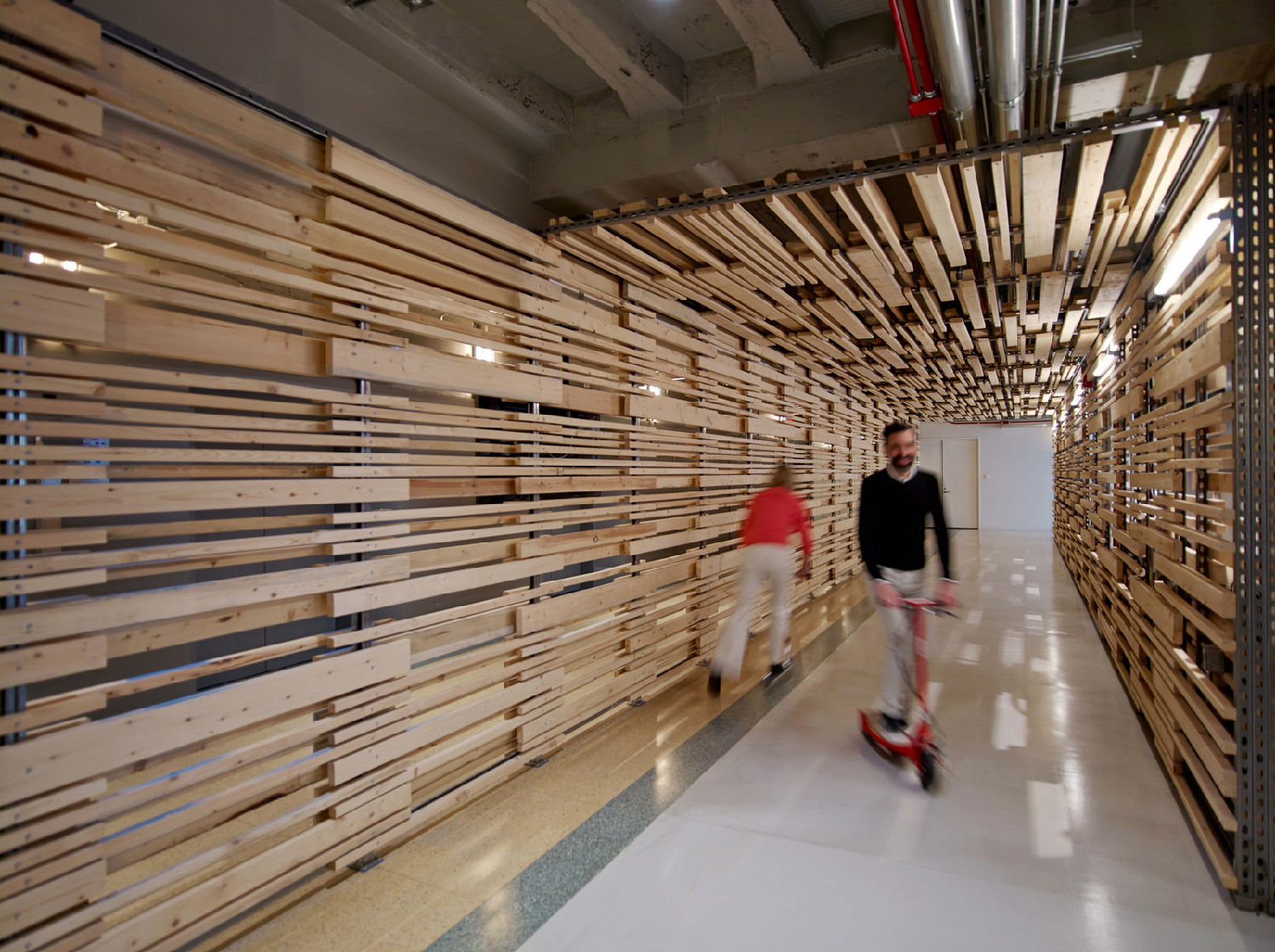 motorola-chicago-office-design-11.jpg