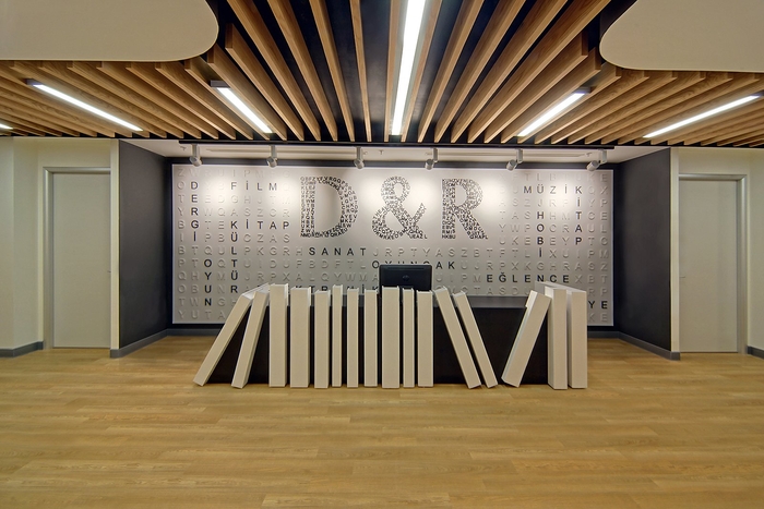 d-r-office-design-1-700x467.jpg
